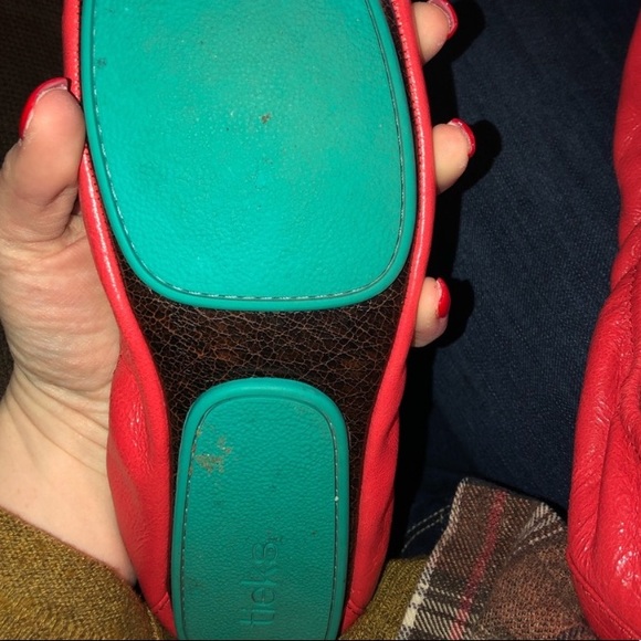 Worn once! Firm price! Poppy coral tieks - Picture 5 of 6
